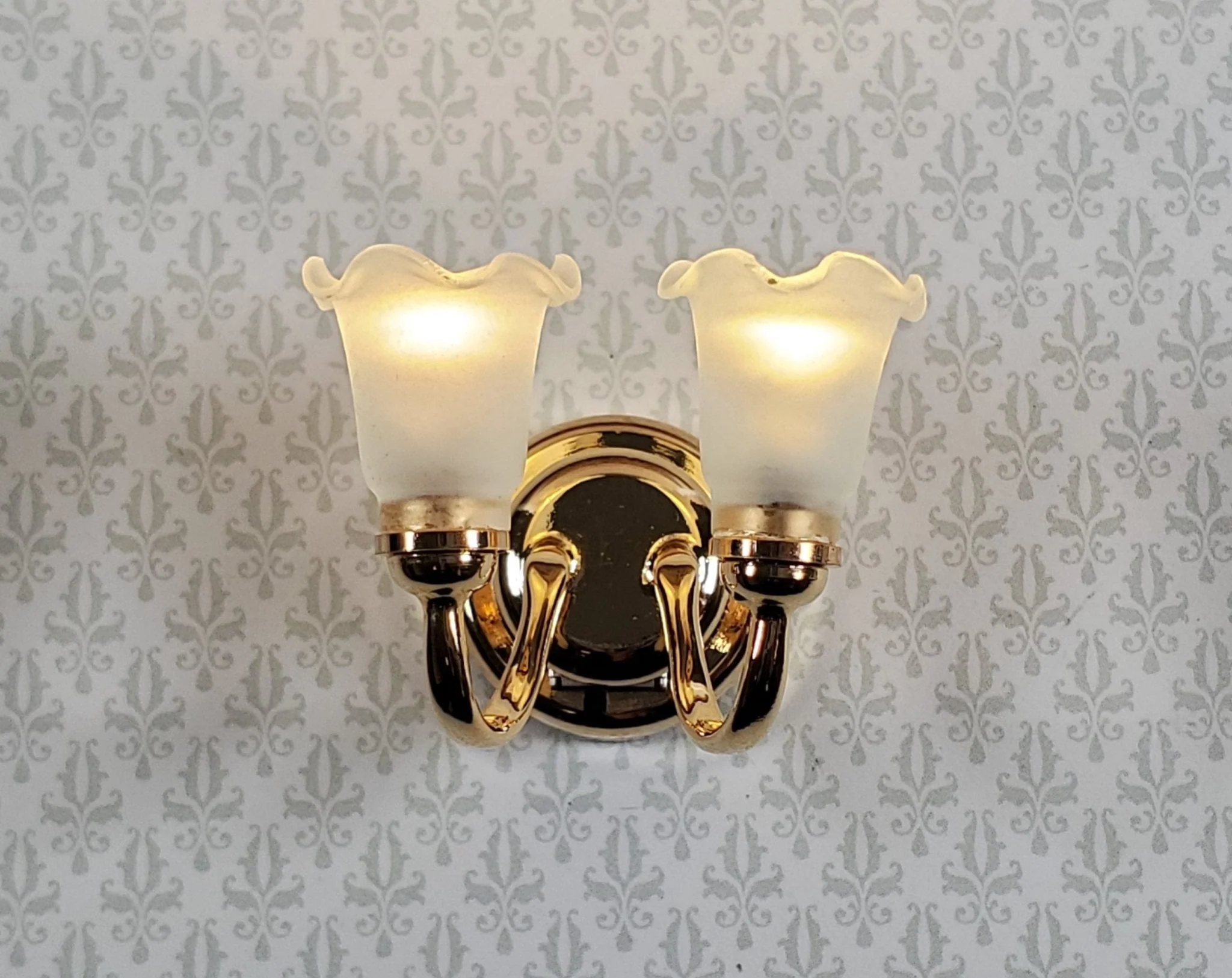 Dollhouse Battery Light Double Flower Tulip Wall Sconce 1:12 Scale Miniature - Image 3