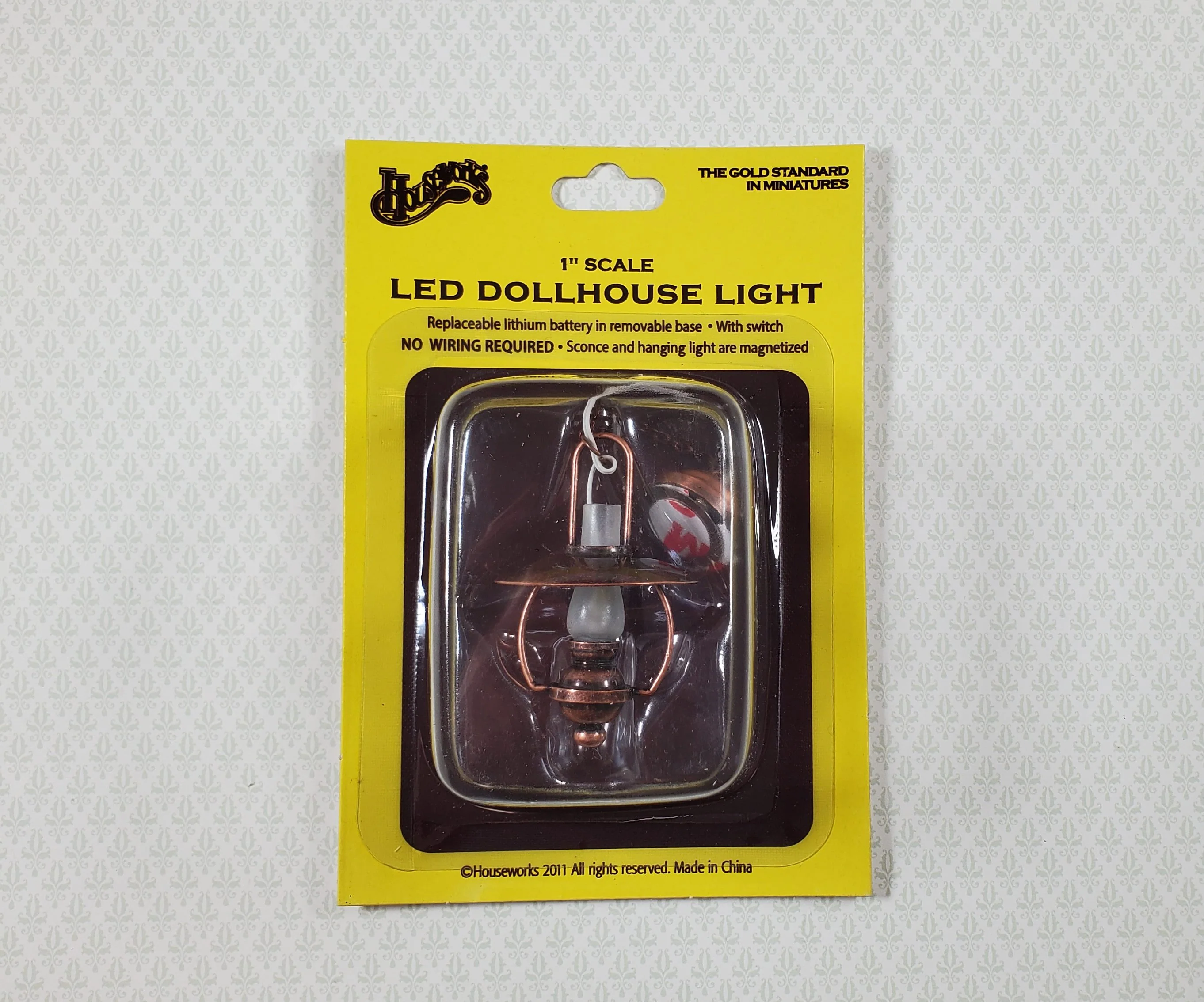 Dollhouse Battery Light "Gas" Ceiling Light Copper 1:12 Scale Lantern Houseworks - Image 5
