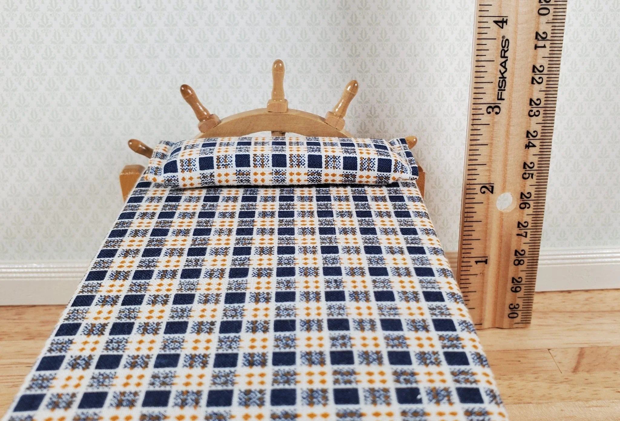 Dollhouse Captains Bed with Ships Wheel Headboard 1:12 Scale Bedroom Furniture - Image 5