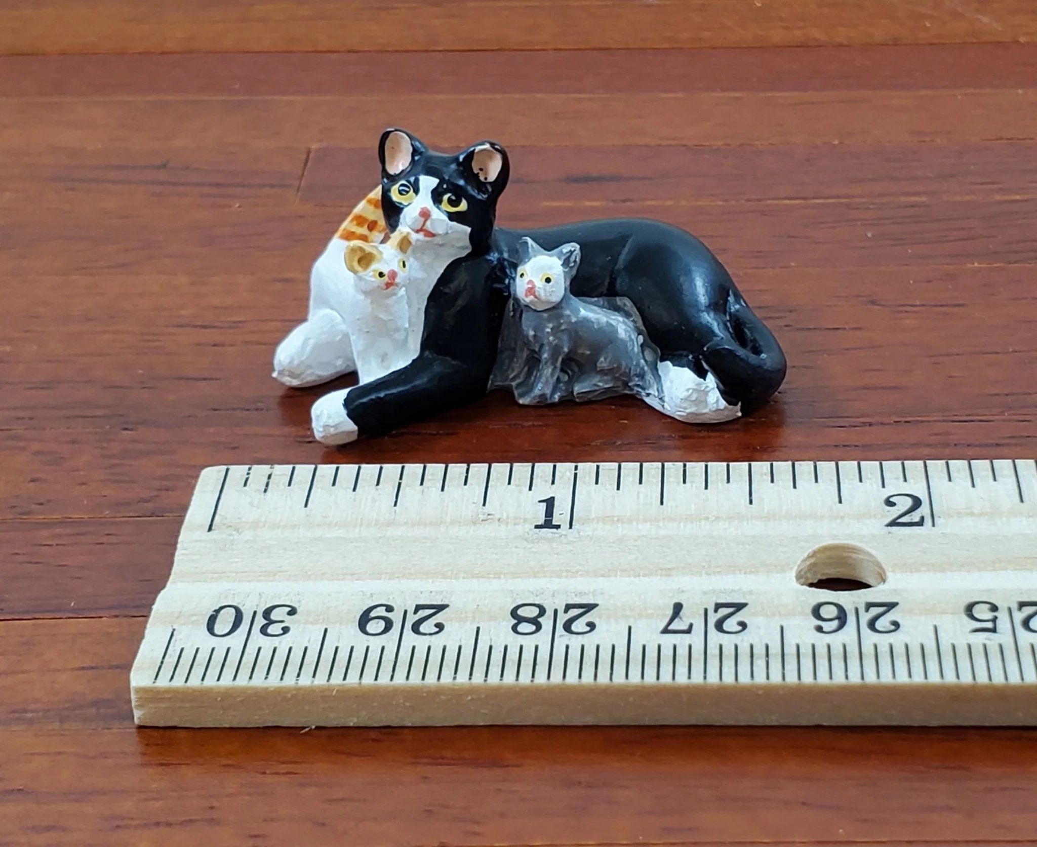 Dollhouse Cat with Kittens Tuxedo Black White Gray Orange 1:12 Scale Miniature - Image 5