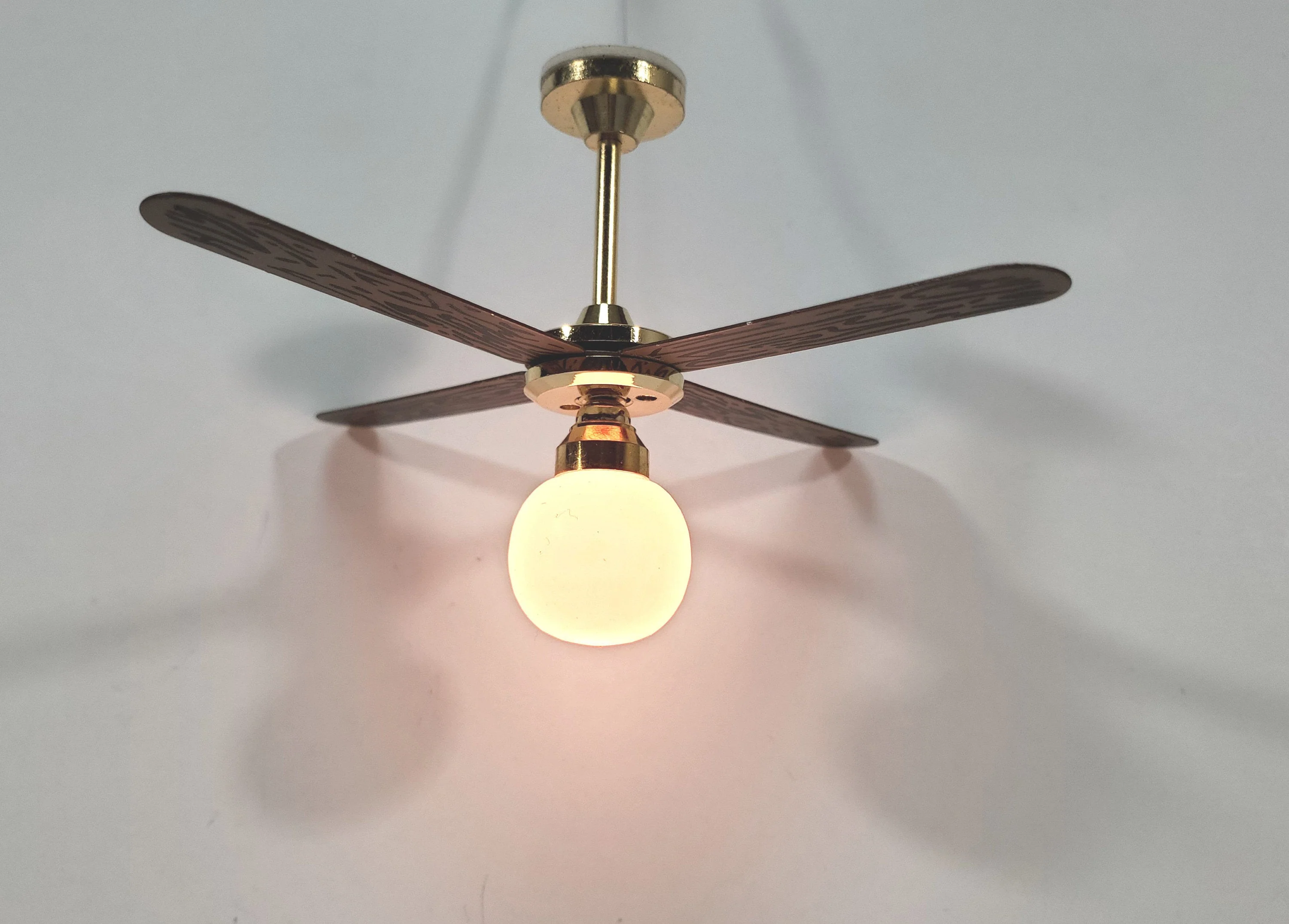 Dollhouse Ceiling Fan Light 4 Blade Plug In Electric 1:12 Scale Miniature 12 Volt - Image 4