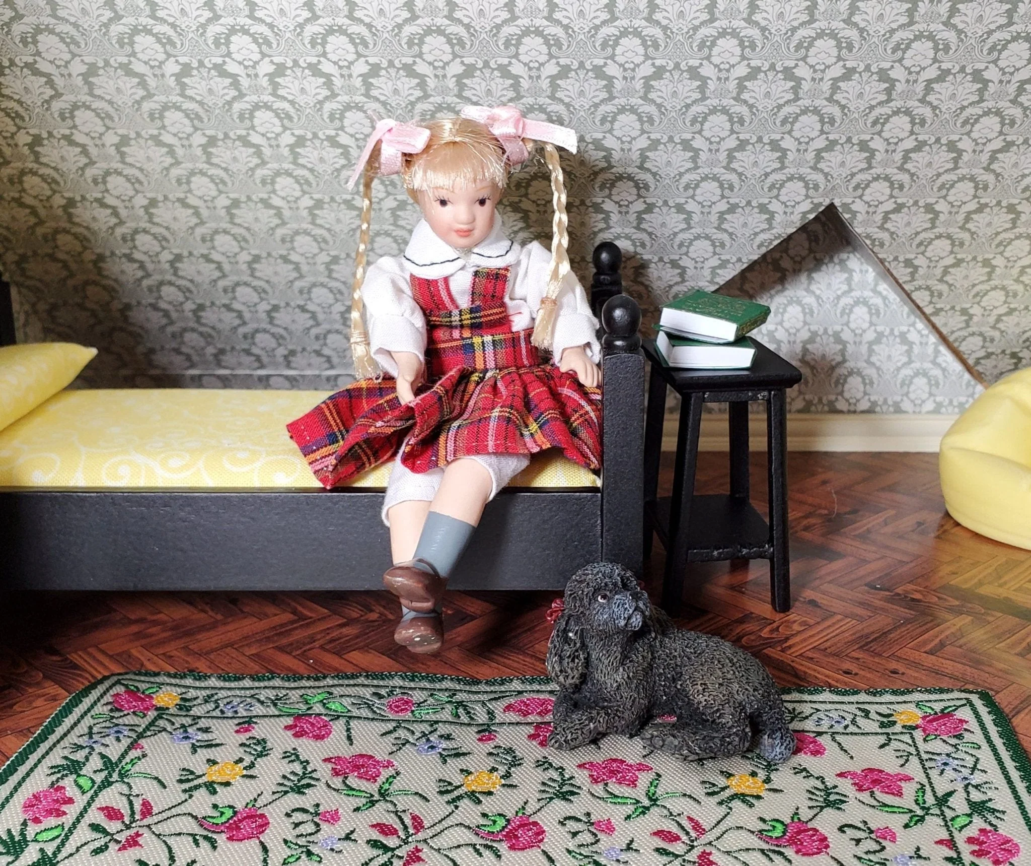 Dollhouse Dog Black Poodle Laying Down Head Up 1:12 Scale Miniature Animal - Image 3