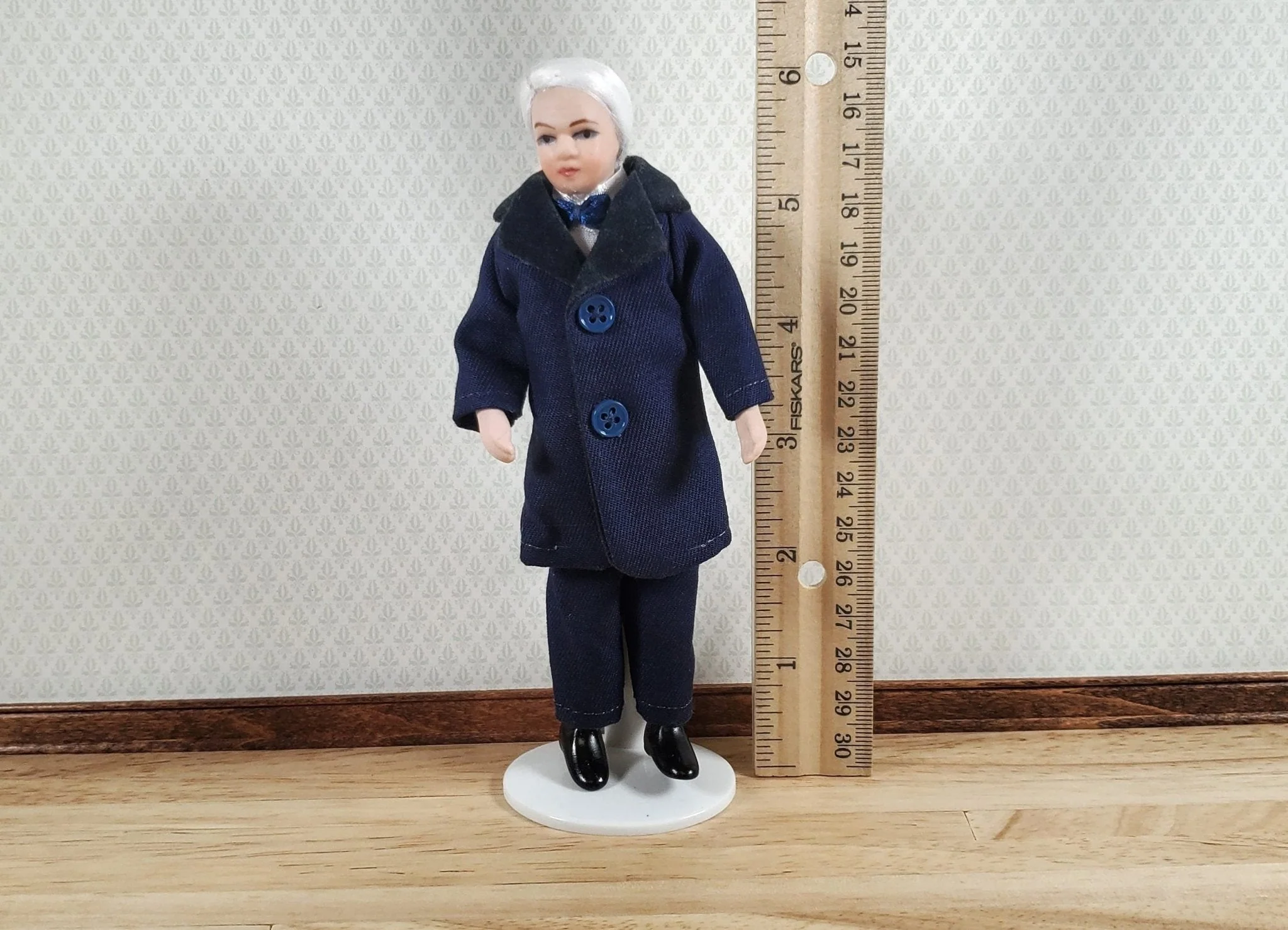 Dollhouse Grandpa Grandfather Porcelain Doll Sophisticated 1:12 Scale Miniature - Image 4