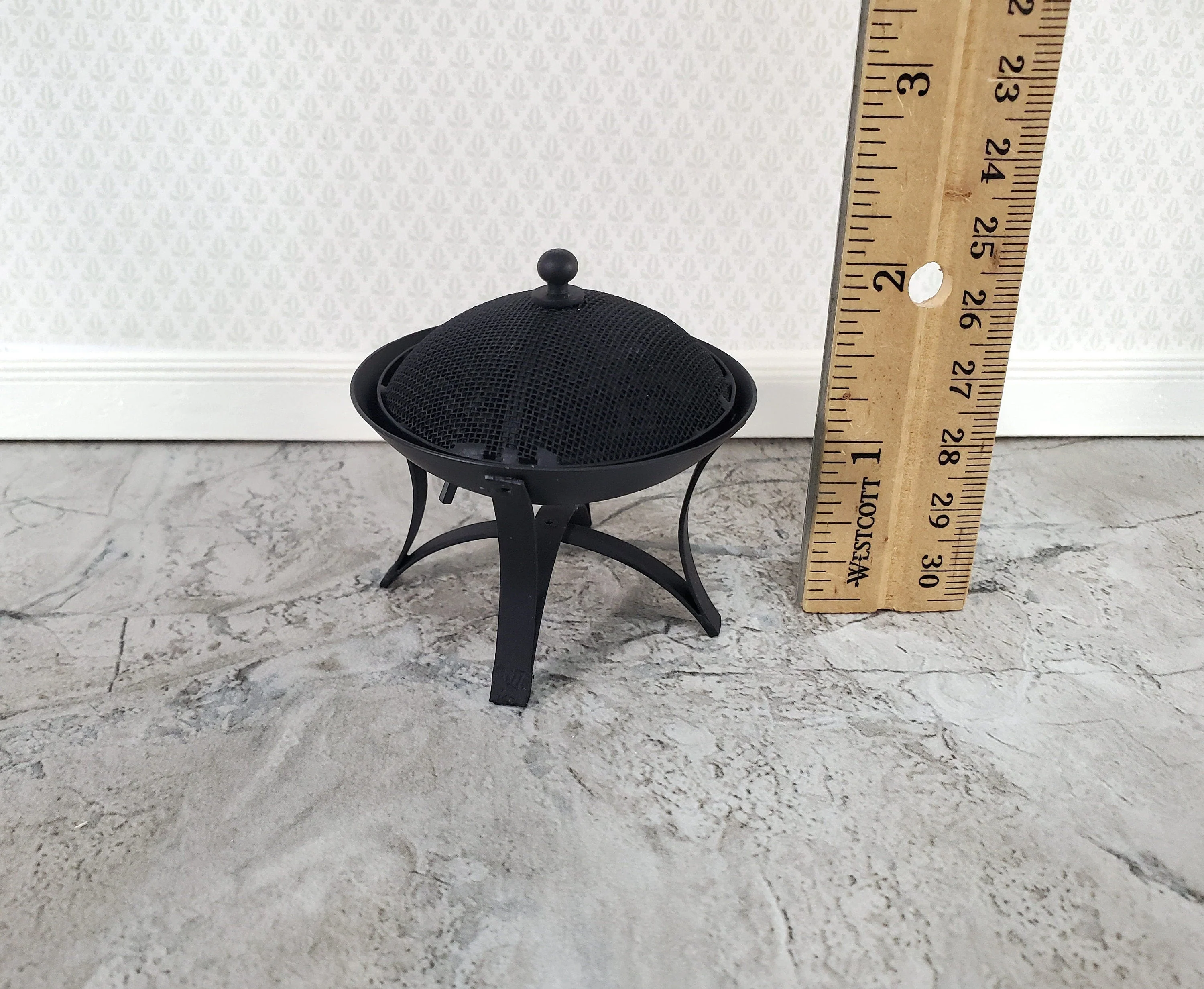 Dollhouse Fire Pit Basket for Patio Battery Operated 1:12 Scale Miniature - Image 4