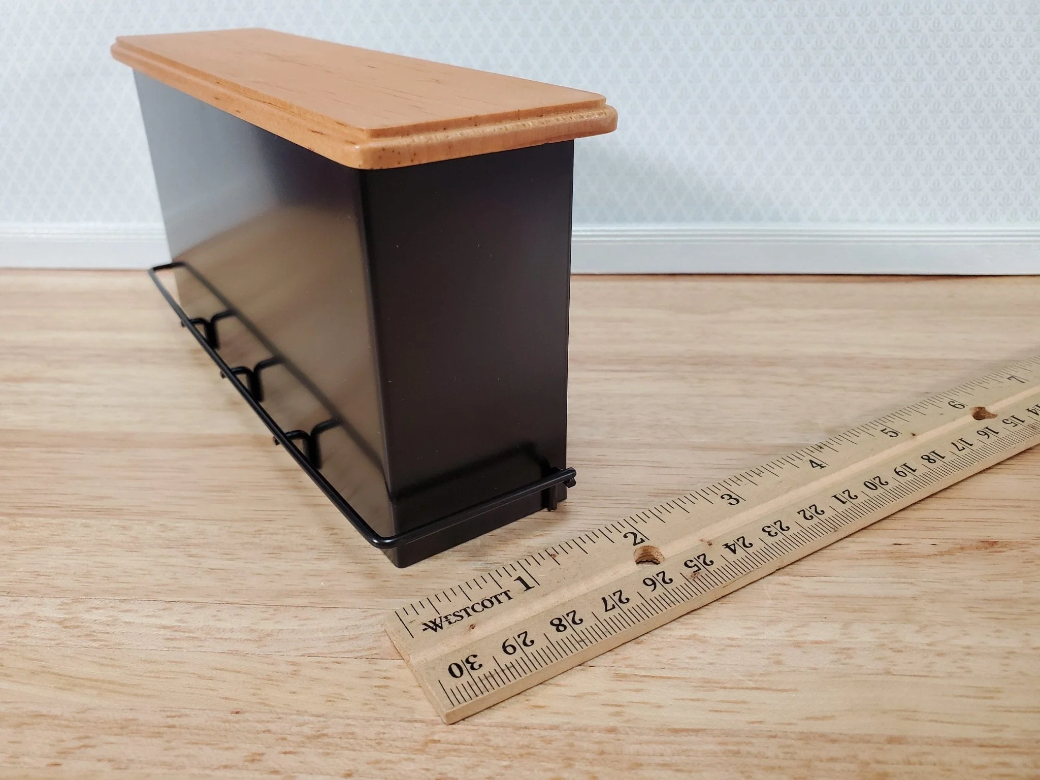 Dollhouse Miniature Bar Counter 3 Stools Black Metal & Oak Wood 1:12 Scale Large - Image 8