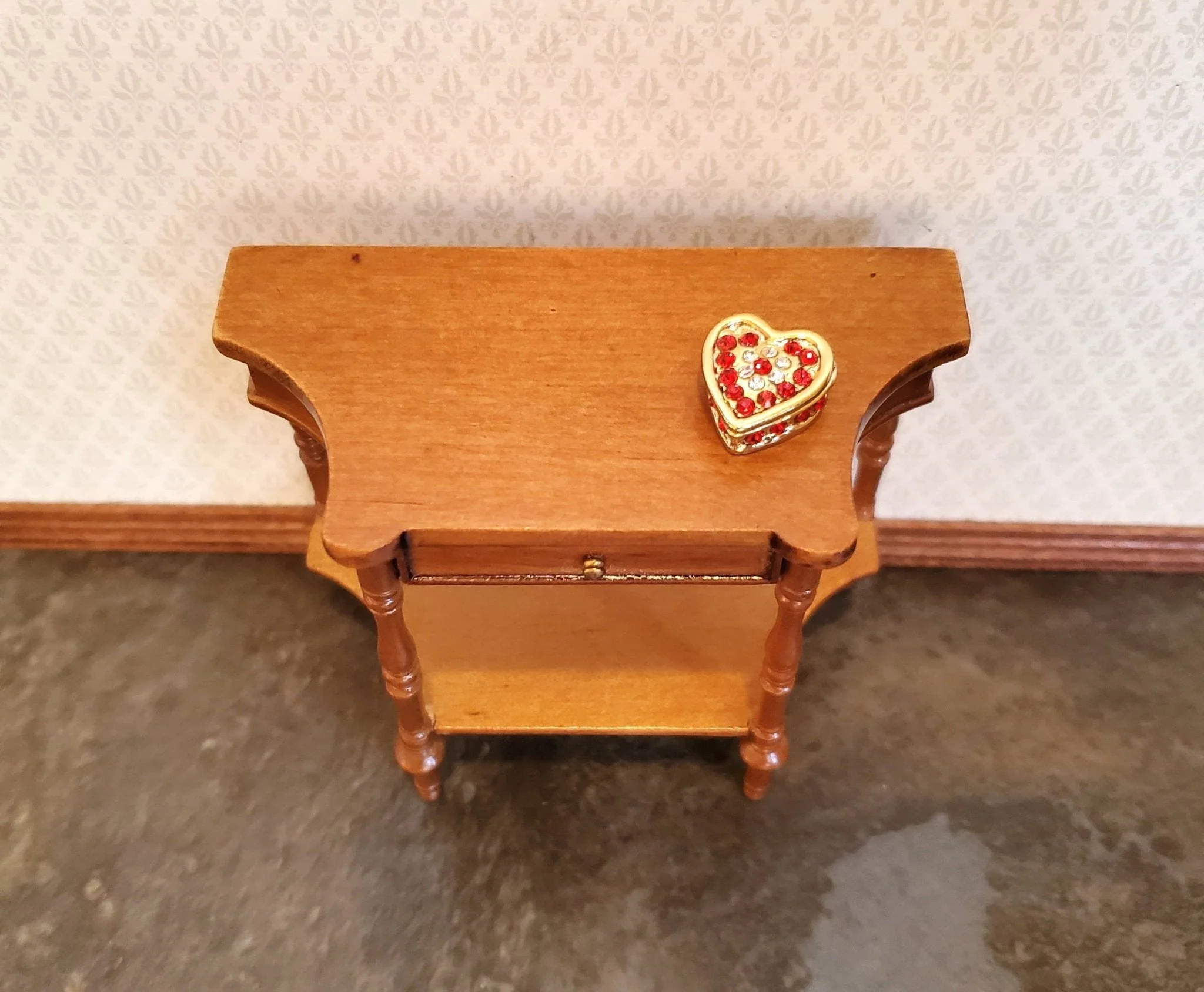 Dollhouse Jewelry Box with Ruby Red Jewels Heart Shape Opening Lid 1:12 Scale - Image 3