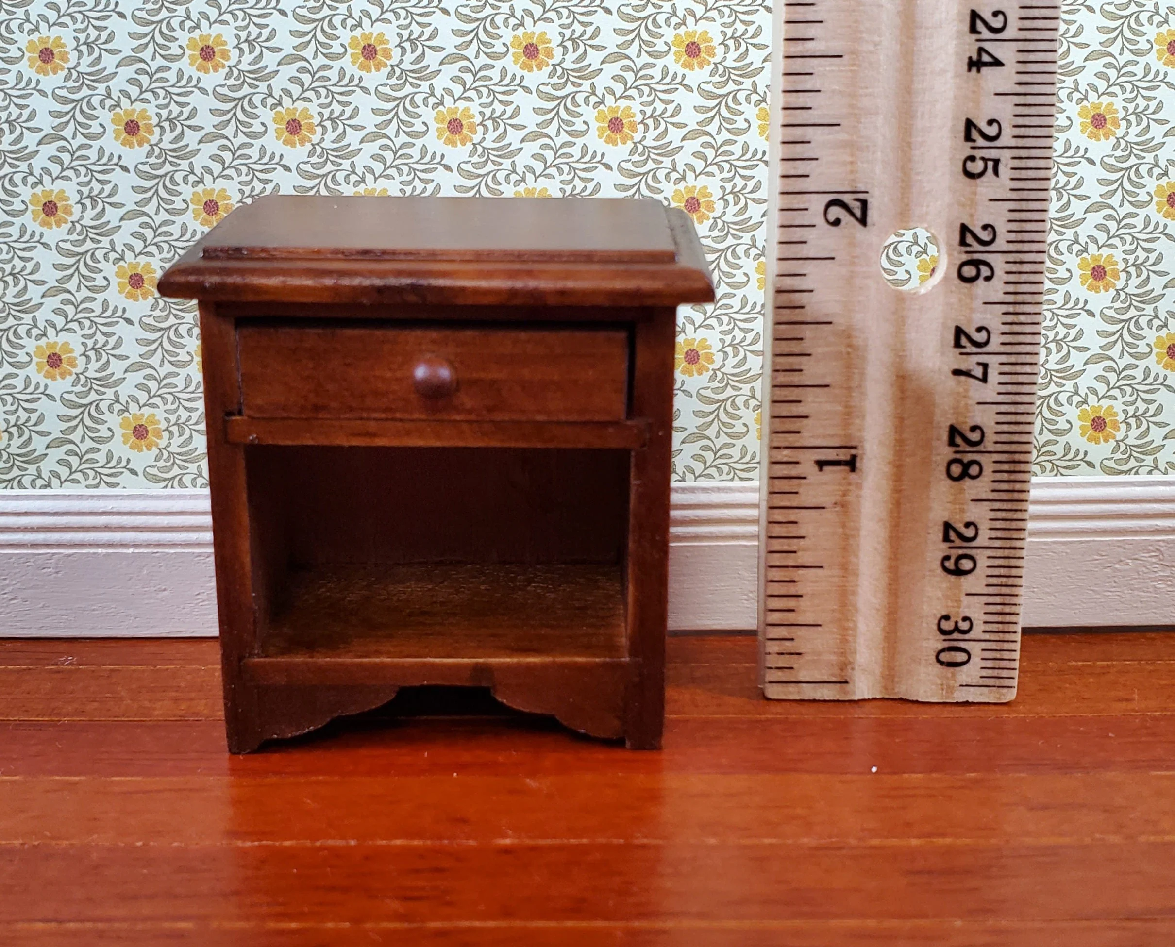 Dollhouse Miniature Nightstand Side Table with Drawer 1:12 Scale Furniture - Image 6