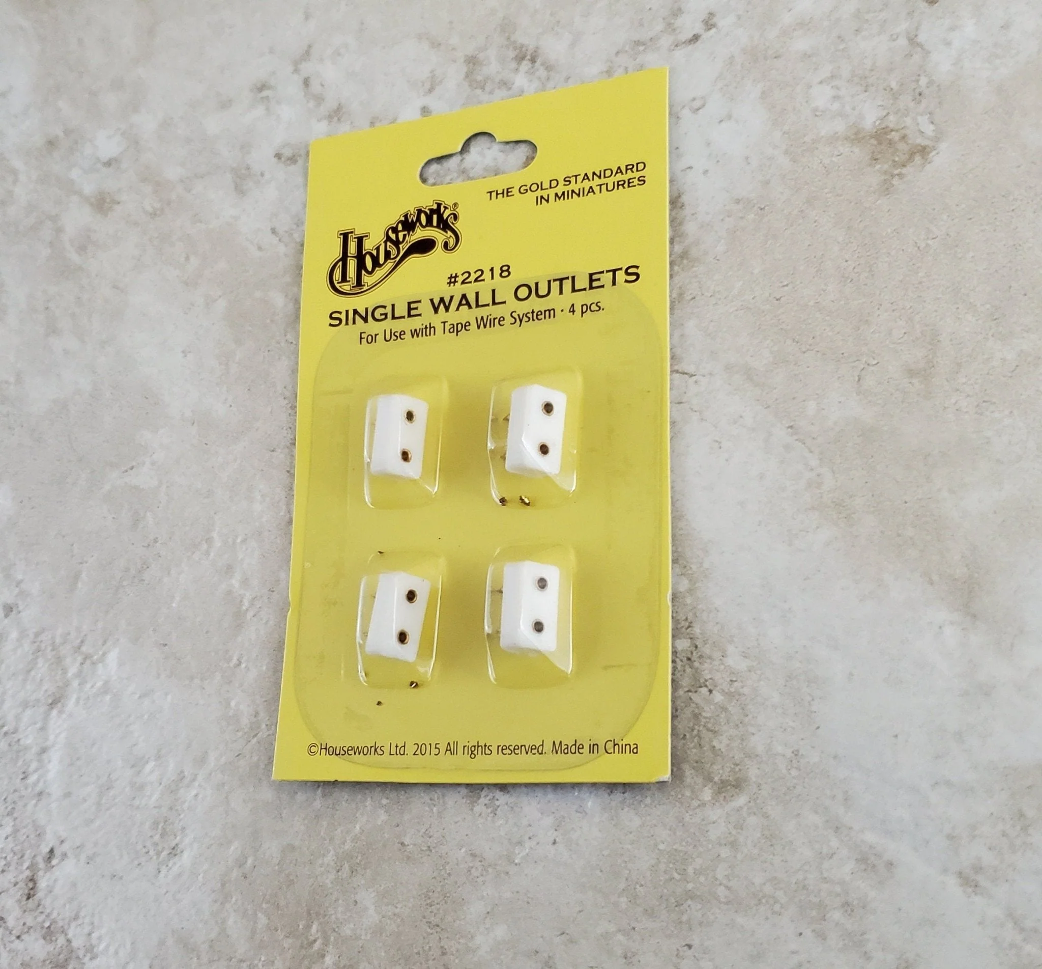 Dollhouse Miniature Outlet Wall Receptacle for 12 Volt Tape Wire Lights x4 1:12 Scale 2218 - Image 3