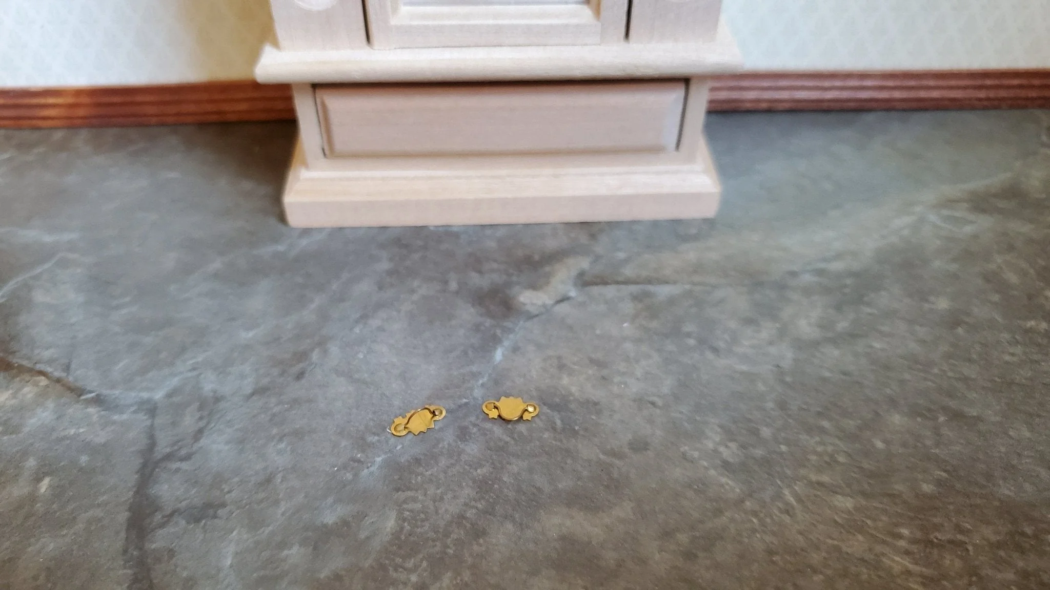 Dollhouse Miniature Wardrobe Armoire Closet Mirrored Furniture 1:12 Scale Unfinished Wood - Image 5