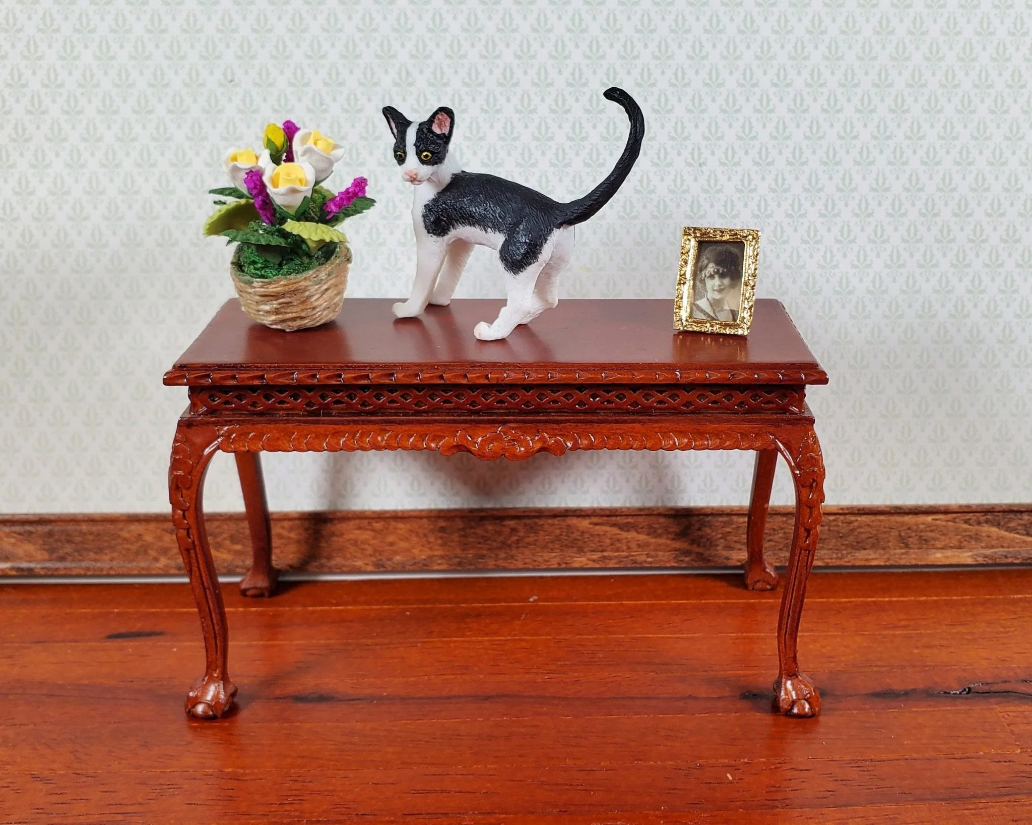 Dollhouse Roses in Natural Fiber Basket White Yellow Purple Flowers 1:12 Scale - Image 3