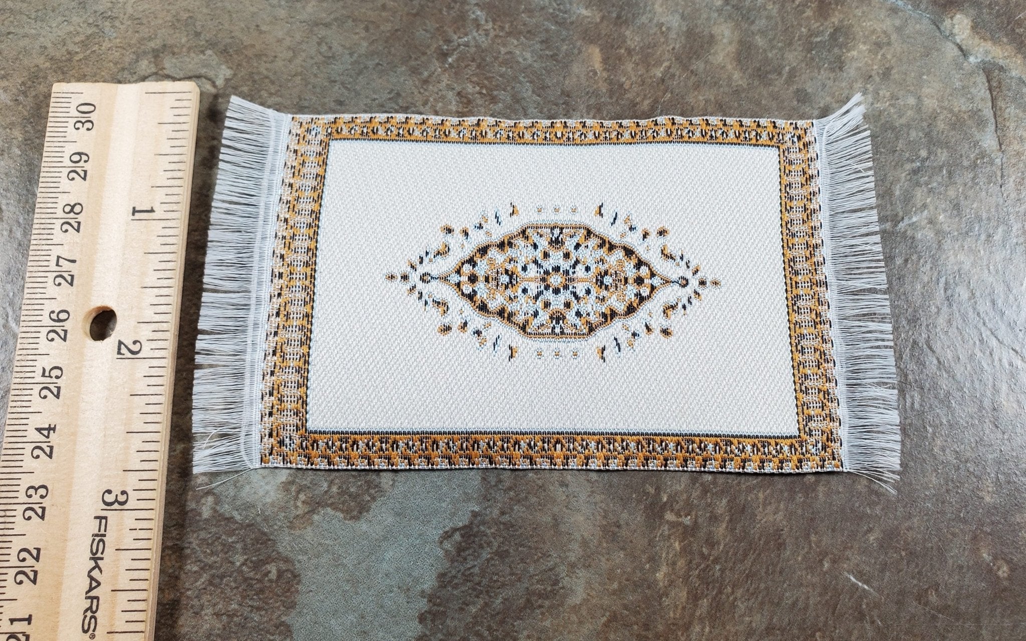 Dollhouse Rug Small HALF SCALE Beige Dark Gold 4 5/16" x 2 1/2" 1:24 Miniature - Image 6