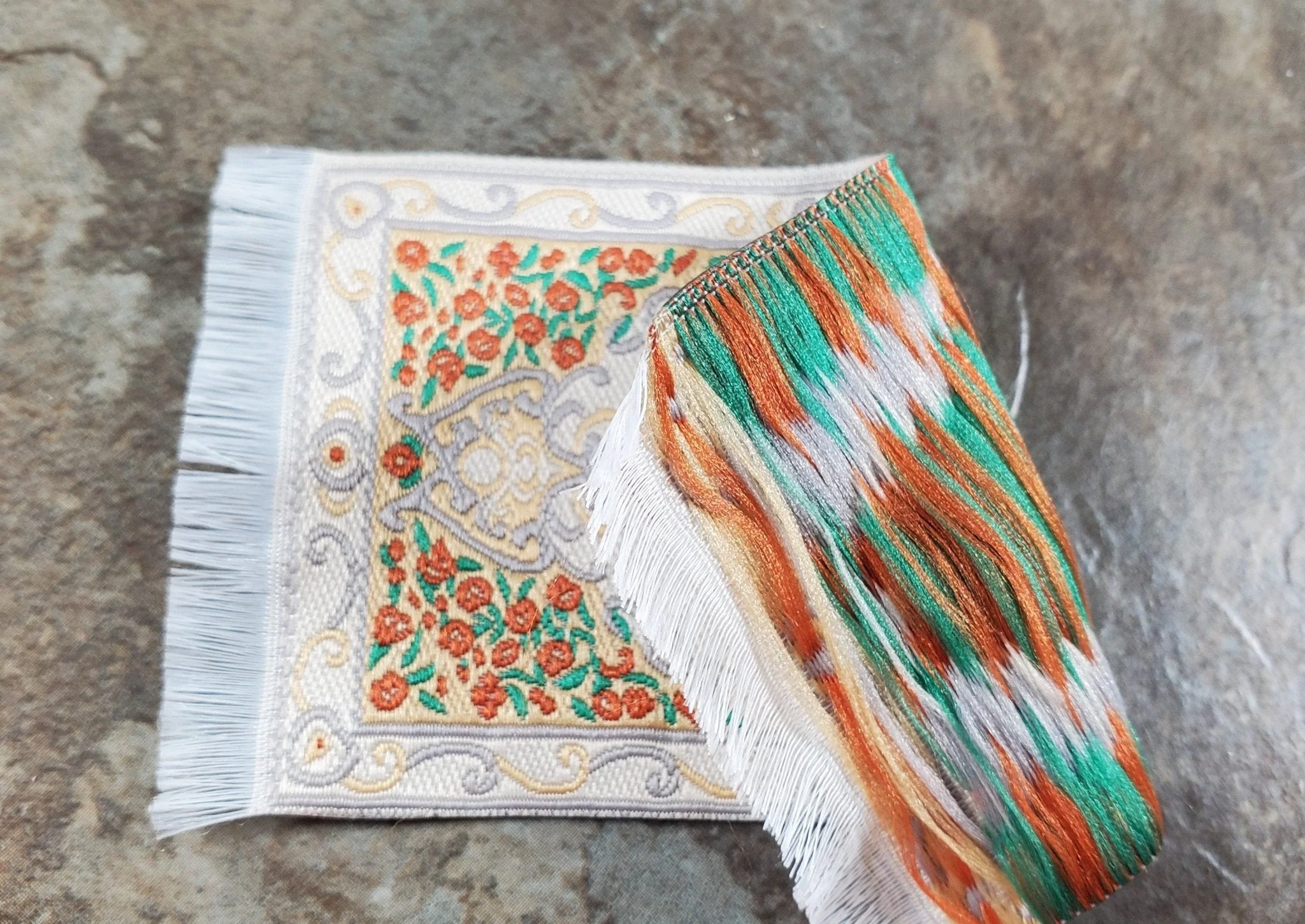 Dollhouse Rug Small HALF SCALE Cream Orange Gray 3.75" x 2" 1:24 Miniature - Image 4