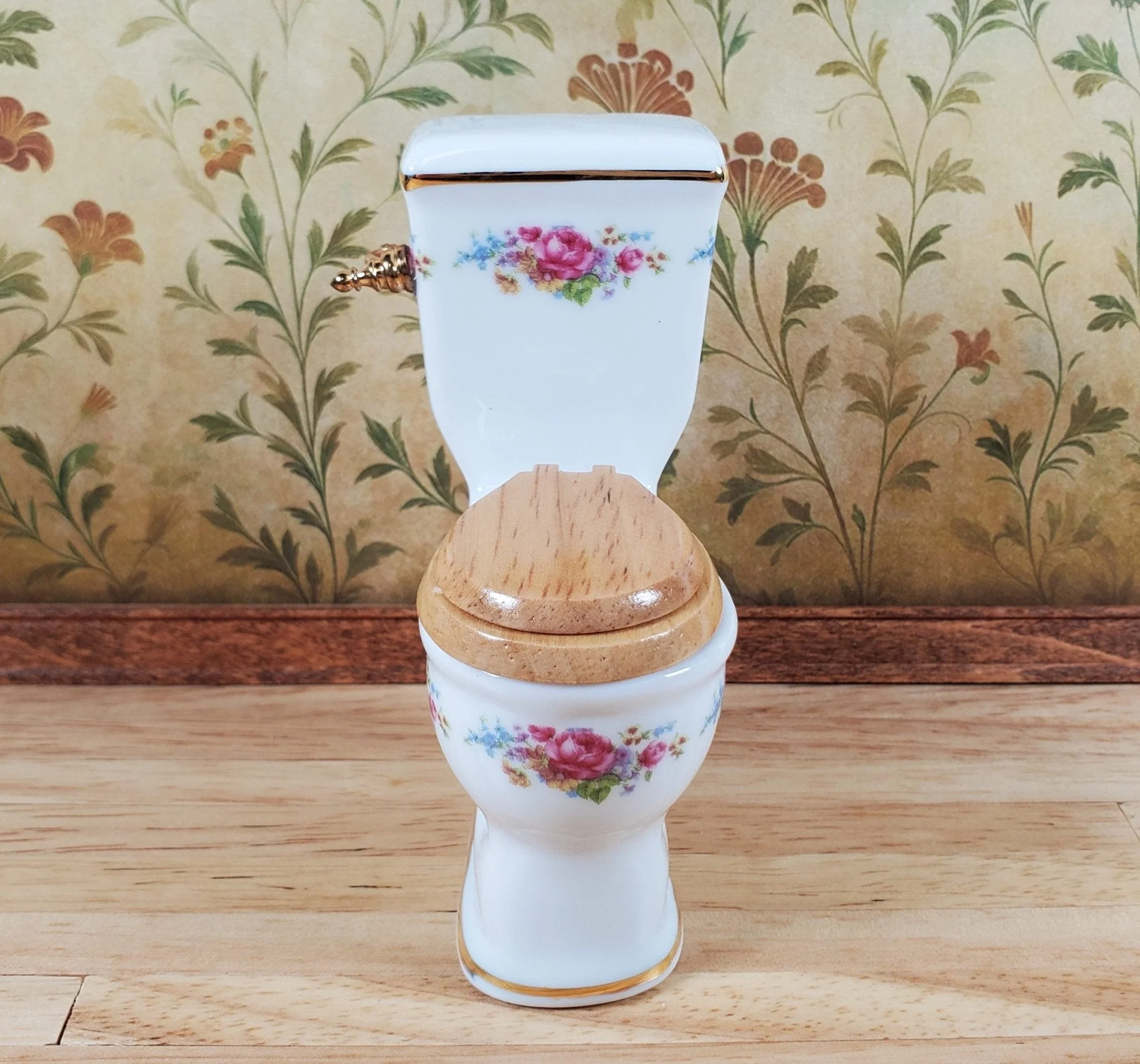 Dollhouse Toilet by Reutter Porcelain Dresden Rose Design 1:12 Scale Miniature - Image 3