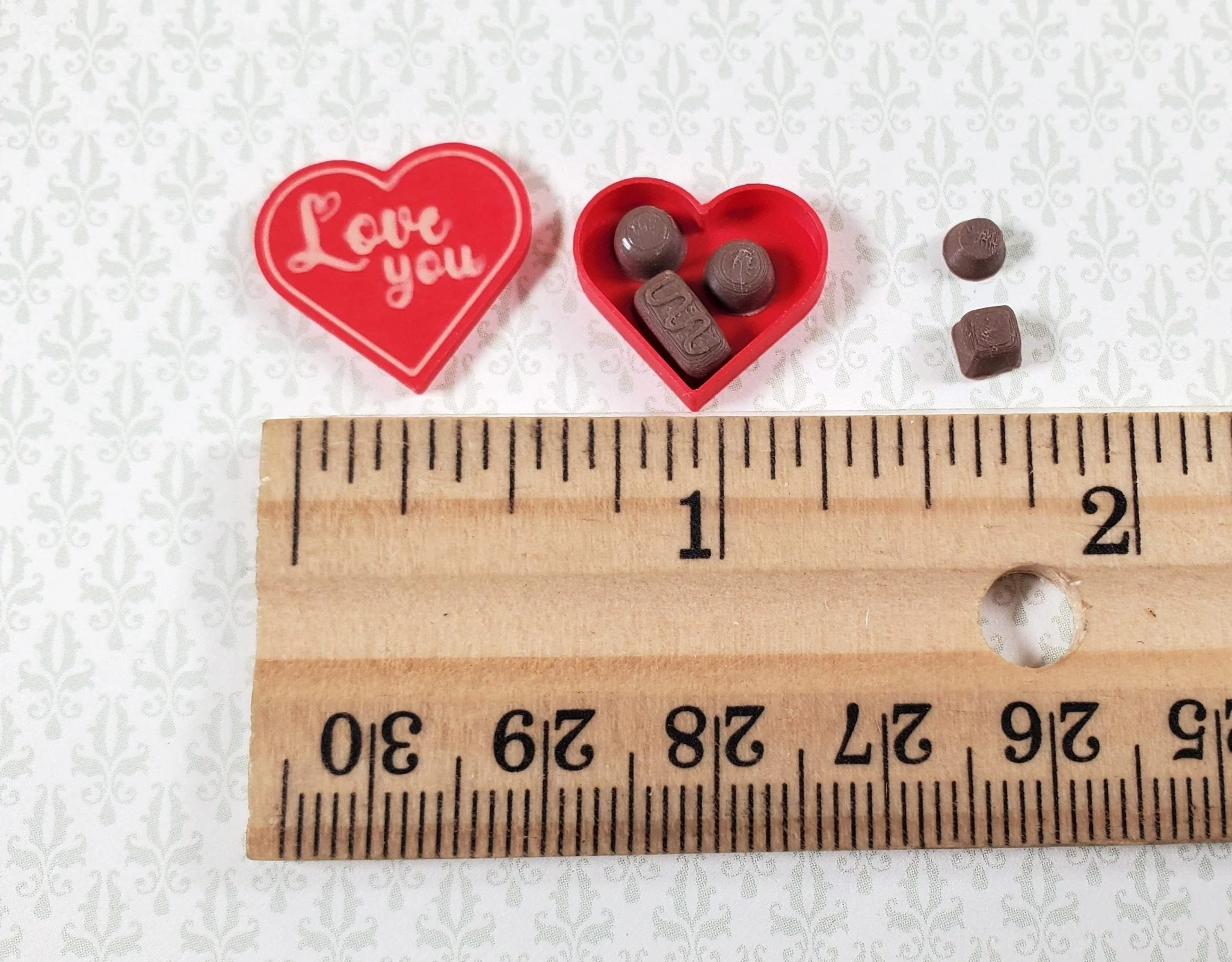 Dollhouse Valentine's Day Heart Box with Chocolate Candy 1:12 Scale Miniature - Image 5