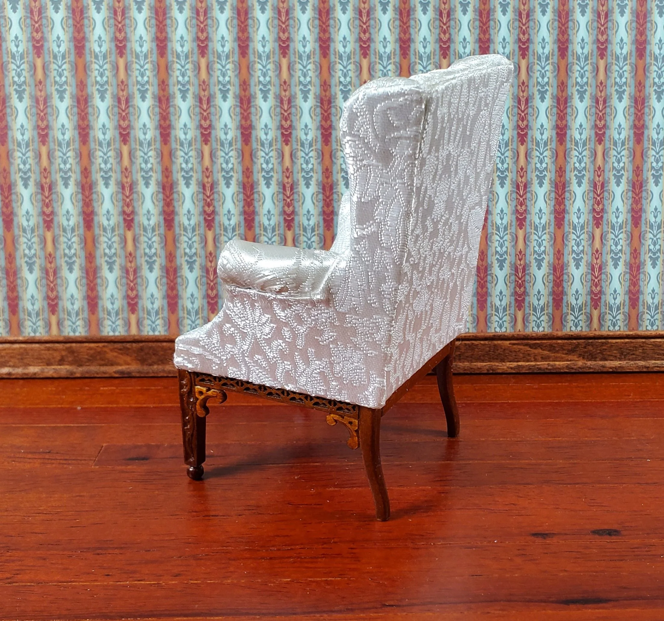 JBM Dollhouse Arm Chair White Brocade Fabric 1:12 Scale Miniature Furniture - Image 3