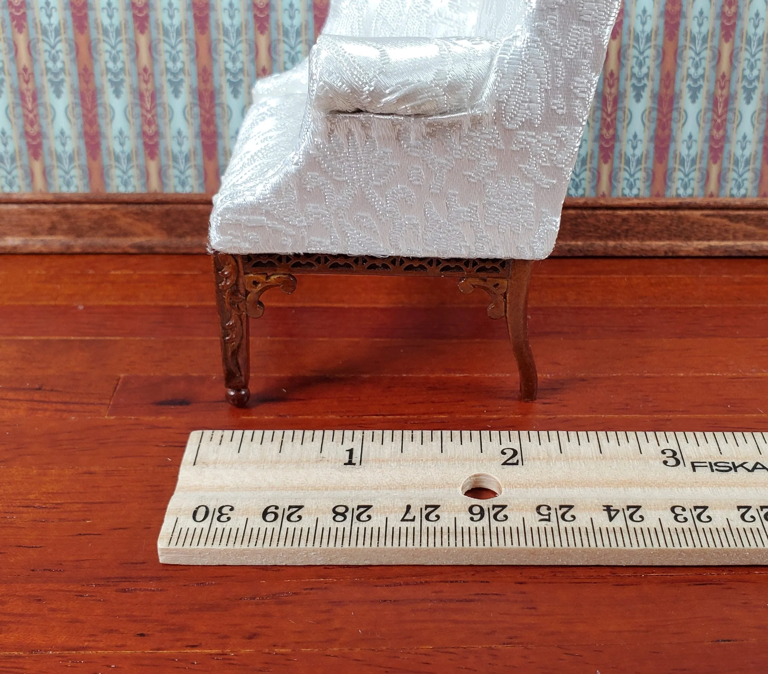 JBM Dollhouse Arm Chair White Brocade Fabric 1:12 Scale Miniature Furniture - Image 5