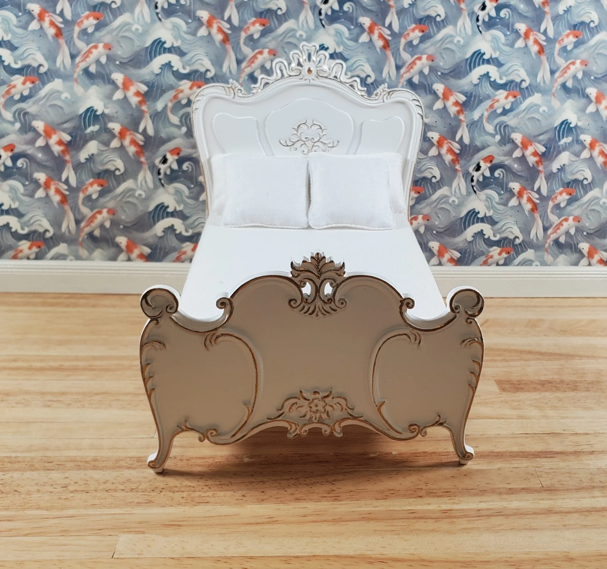 JBM Dollhouse Bed Victorian Style White & Gold Large 1:12 Miniature Furniture - Image 3