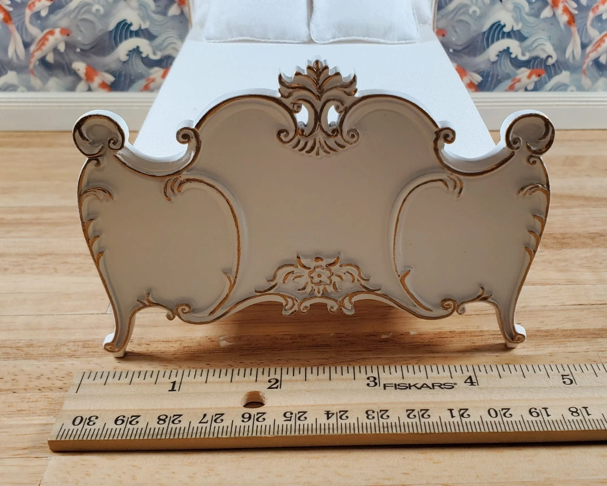 JBM Dollhouse Bed Victorian Style White & Gold Large 1:12 Miniature Furniture - Image 4