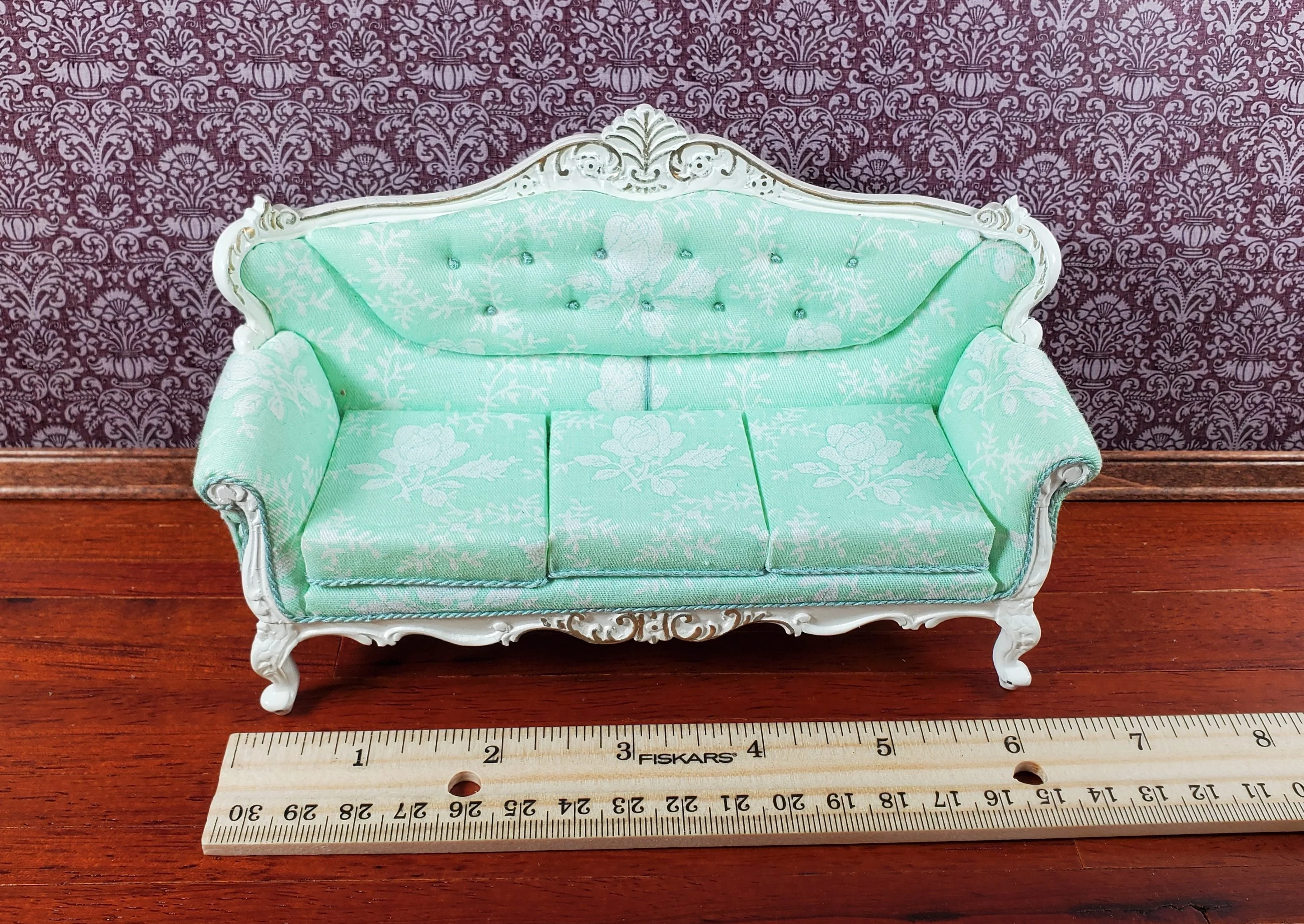 JBM Dollhouse Green Sofa Couch Rococo Style Settee 1:12 Scale Miniature Furniture - Image 4