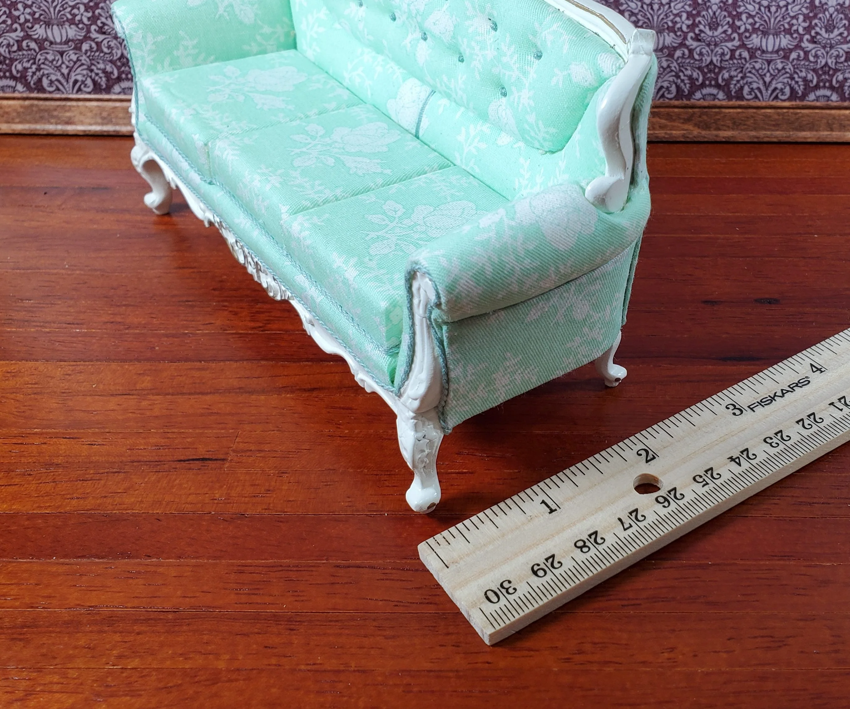 JBM Dollhouse Green Sofa Couch Rococo Style Settee 1:12 Scale Miniature Furniture - Image 6