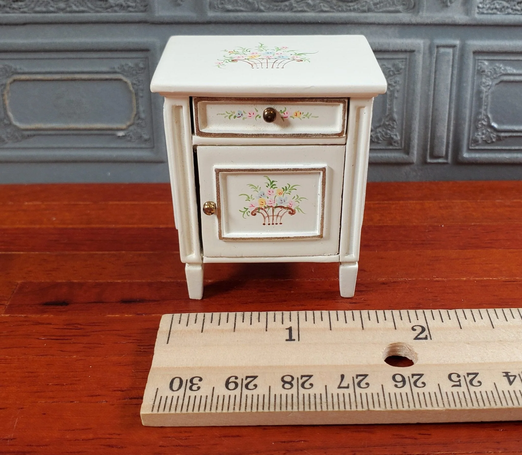 JBM Dollhouse Side Table Nightstand White Hand Painted 1:12 Scale Miniature Furniture - Image 5