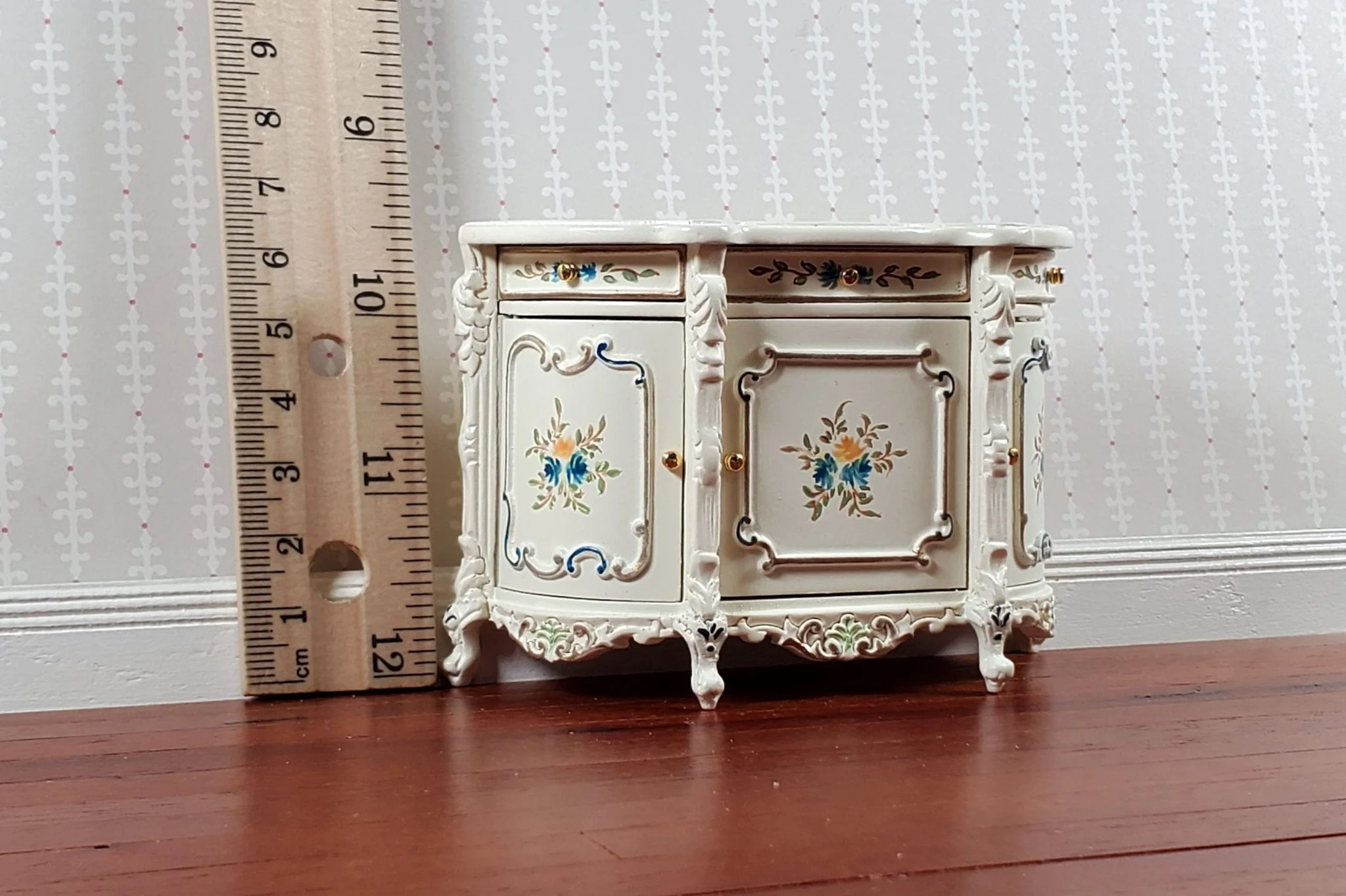 JBM Dollhouse Sideboard Buffet Table Hand Painted 1:12 Scale Miniature Furniture - Image 6